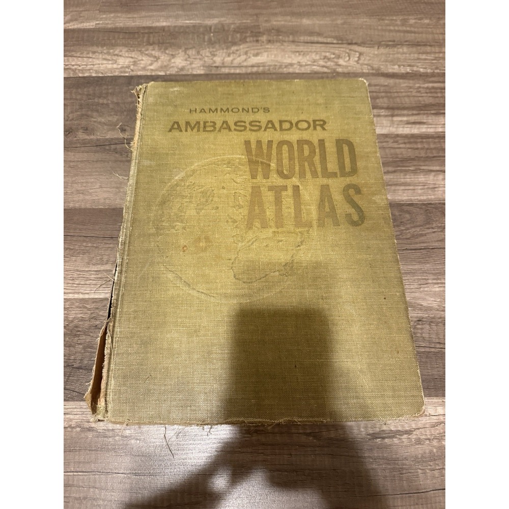 Vintage 1954/1955 Hammond's Ambassador World Atlas: Geography